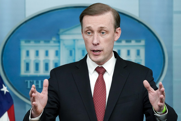 White House split delays plans for investment controls on China